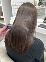 ロマーリ(LOMARLIE)&nbsp;艶髪ストレート×アッシュブラウン