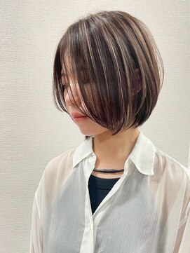 アマレット(Amaretto) 【大人可愛いショート×ハイライト】