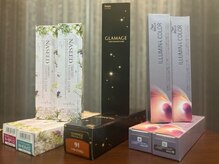 お客様に対応した様々なカラーで施術をしていきます