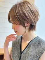 ニド(Nido.) 小顔見せ耳掛けひし形ショートボブ☆大人可愛い透明感ベージュ