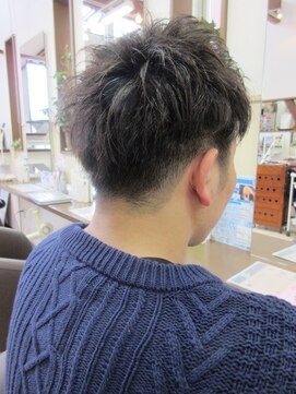 コアフィールフィス(COIFFURE fils) ビジネス刈り上げショート