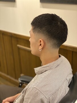 ヒロギンザバーバーショップ 神楽坂店(HIRO GINZA BARBER SHOP) クロップフェードスタイル