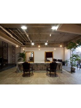 【甲東園】アンティークなお洒落サロン！落ち着きと可愛さを兼ね備えた上品なプライベート空間は居心地が◎