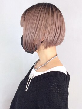 アイティー バイ アルバム 浦和店(IT by ALBUM) ピンクグレージュ_ショートパーマホワイトアッシュ_ba312541