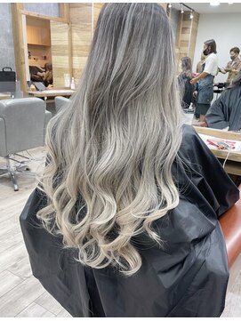 ジゼル(gisele) (稲毛)White ombre