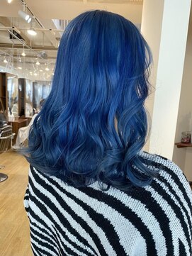 ブリッツ レボ(BLITZ-REVO) 高彩度ブルーS【柏/柏駅】