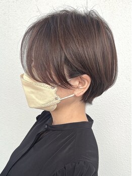 プラグ ヘアーデザイン 老司店(PLUG hair design)の写真/【老司】周りと一味違うデザインでお洒落度UP！”あなただけ”に似合うスタイルが《PLUG》で見つかる◎