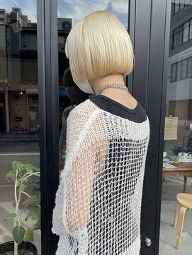 ヘアー アイス ルーチェ(HAIR ICI LUCE) ブロンドボブ/林