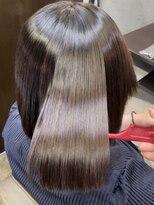 イレス 札幌駅南店(IRESU)&nbsp;ドレスヘア/ショコラアッシュ/縮毛矯正・ストレート