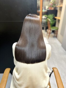 イオエ 元町(ioe) イメチェン/フルバング/似合わせカット/レッドブラウン/髪質改善