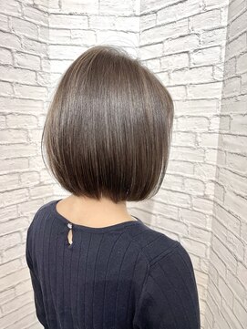 サムシング(Something.) ベーシックボブ_ベージュ