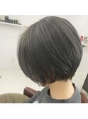 ショートヘア
