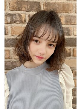 リークフー(Ree cu fuu) オリーブベージュ レイヤーカット ニュアンスパーマmori