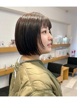 ナック 茶屋町(knack chayamachi) 耳かけボブ/ショコラブラウン/マロンブラウン/秋色