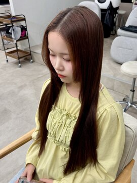 レヴィア(REVIA) 髪質改善トリートメント前髪カットレイヤーカット