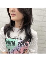 ヘアサロンJ&nbsp;韓国ミディアムレイヤーカット