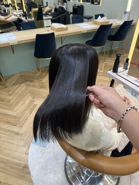 ロンドプランタン 恵比寿(Lond Printemps) 〇へーゼルグレージュ アッシュブランド チャコールグレー