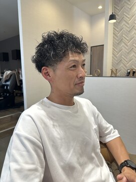 大人短めシャドウパーマ