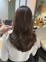 エレン 新百合ヶ丘店(ELEN)&nbsp;透明感抜群のオリーブベージュ