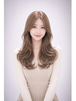 エートス(ethos)&nbsp;三好市美容室 ミルクティーグレージュ×韓国風くびれレイヤー