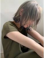 エル セルカ 高田馬場(el CERCA)&nbsp;外国人風ミルクティグレージュカラー&切りっぱなしレイヤーボブ