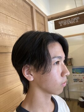 ビフェアリー(bi fairy) センター分けウルフ