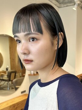 ノイカーム(noi Calm) 顔周りレイヤーカットグレージュカラーくびれボブショートカット