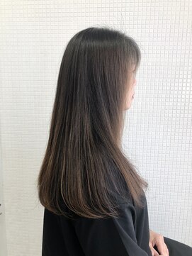 トップヘアー 中庄店(TOP HAIR fuapua) ローレイヤーロング