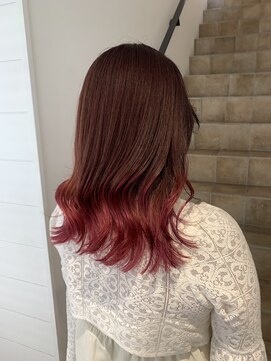 バズ(BUZZ) 暖色×グラデーション*BUZZ岡本