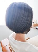 ショートボブ×暗髪