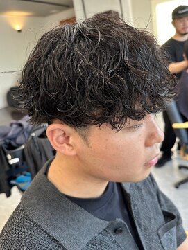 フゥ 宇都宮(FeU) 波巻きパーマメンズパーマメンズヘアツーブロックツイストパーマ