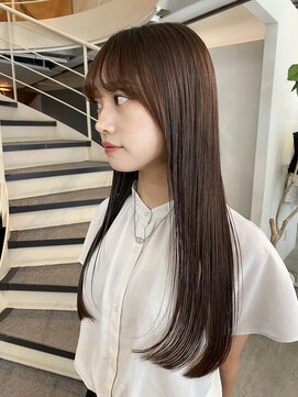 ロライマ 中目黒(roraima) ナチュラルストレート/大人可愛い/小顔/顔周りレイヤー/後れ毛