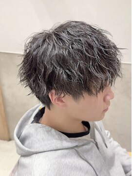 リ メイロ(Re.Meiro) 縦落ちパーマ