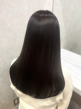 ロンド フィーユ(Lond fille) オリーブグレー髪質改善/黒髪/小顔/くすみベージュ/銀座 ■