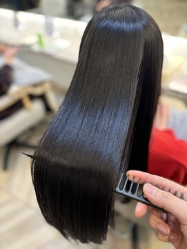 トレ(tre) 髪質改善ストレート