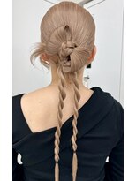 スタイル 横浜(STYLE)&nbsp;結婚式お呼ばれカチモリヘアセット/ヘアアレンジ/タイト