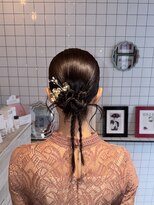 ヘアー アレス(hair ales)&nbsp;ヘアセット ヘアアレンジ 結婚式ヘア お呼ばれヘア カチモリ