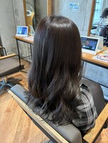 ヘアーショップ エヌアンドエー 越谷店(hair shop N&A)&nbsp;艶感と柔らかな動きが映えるナチュラルロングレイヤー