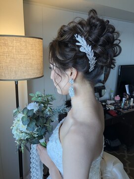 ヘアイズム ブランシュ(hair-ism BLanCHe) 上めアップ