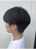 黒髪×ハンサムショート