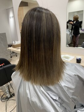 エイト 吉祥寺店(EIGHT) 大人可愛い/ハイトーン/ブリーチ/バレイヤージュ