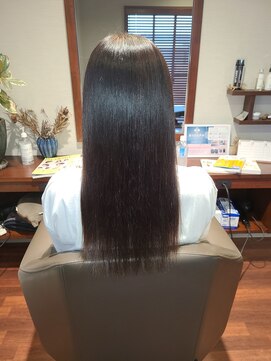 シー 浜松大平台店(She) 艶髪　縮毛矯正　30代、40代、50代