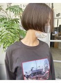 透け感グレージュとハンサムボブ