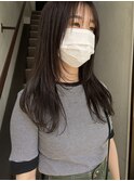 オリーブグレージュ