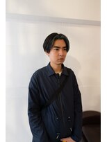 ユー トゥ イーズ(U too e's)&nbsp;センター分け×フレーミングカラー