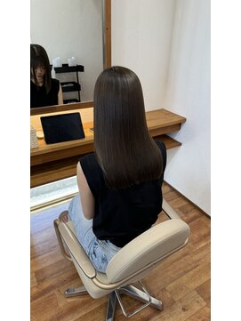 キヌ(kinu) オリーブグレージュ