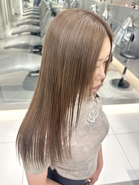 アールプラス 新宿(ar+) ミルクティーベージュ