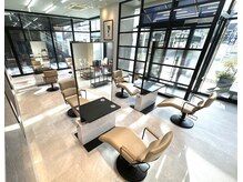 ペッツ プロフェッショナル(PETZ PROFESSIONAL)の雰囲気（広々とした店内♪落ち着いた雰囲気でゆったり過ごせます♪）