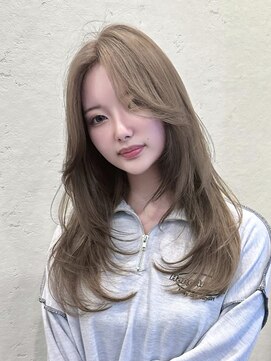 アンカーバイナチュラル(anchor by natural) 韓国風/レイヤー/小顔/前髪カット/髪質改善/グレージュ/透明感