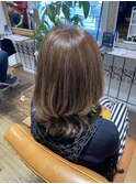 白髪ぼかしハイライト/ミディアムレイヤー